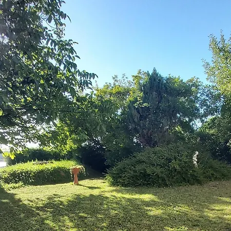 וילה Panorama Biatorbágy